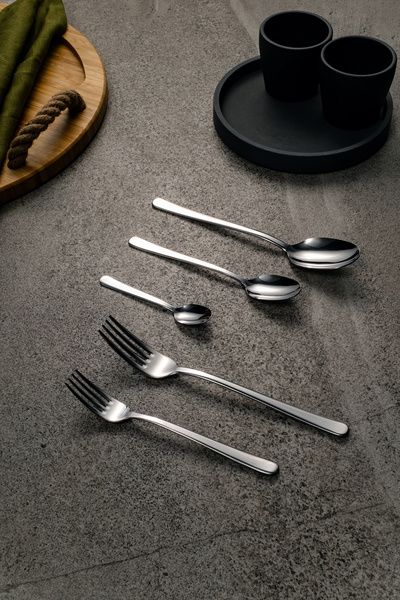 Fecra Royal 60 Piece Simple Cutlery Set