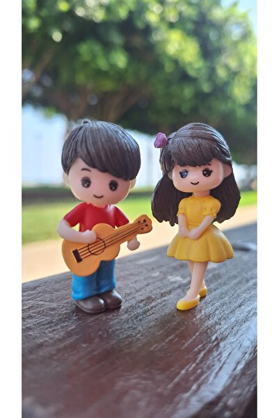 Bir Kırtasiye تمثال لطيف لزوجين من الأولاد والبنات مع جيتار، إكسسوار توربيدو، زينة للطاولة، هدية ديكور (قطعتان)