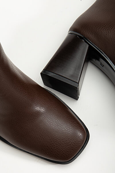 RİSSOLİ RİSSOLİ ΓΥΝΑΙΚΕΙΑ ΜΠΟΤΑΚΙΑ ΜΕ ΧΟΝΤΡΟ ΤΑΚΟΥΝΟ ΚΑΦΕ ΔΕΡΜΑ