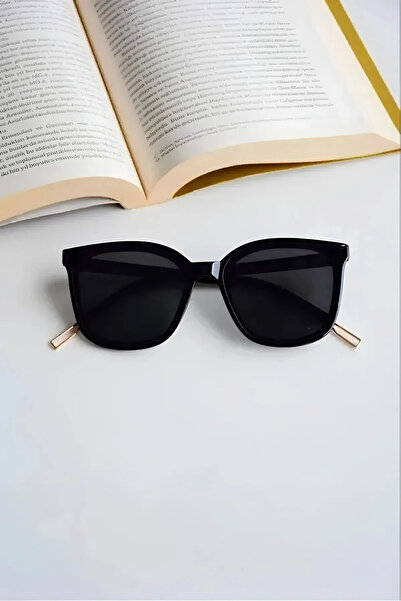 Chunky Frame للجنسين 146 V نظارة شمسية مربعة سوداء 1063