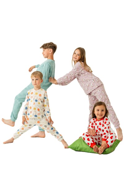 Bebelove Kız Çocuk Kalp Baskılı O Yaka Uzun Kol Pijama Takımı