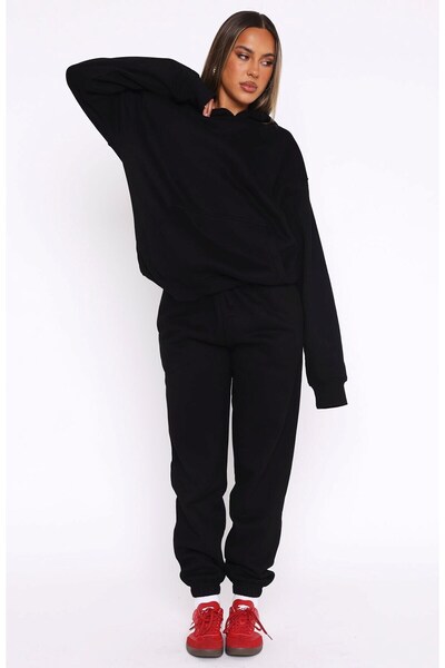 The Champ Clothing Oversize Unisex Sweatpants Black – 3-Thread Ribbed, Elasticated Waistband, Pockets, Modern Relaxed Fit