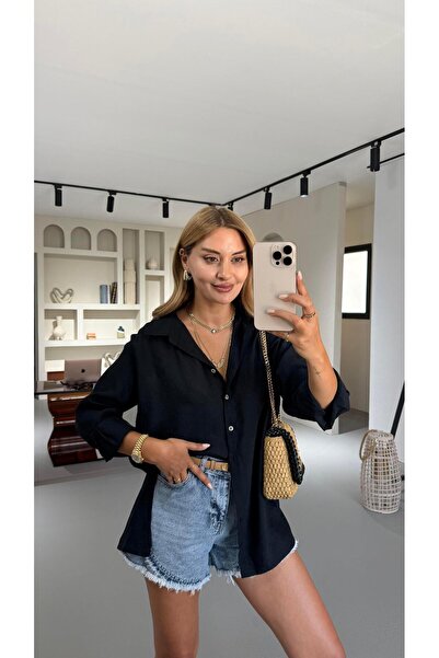 Sezgi Tekin Cămașă modală neagră cu detaliu de fante