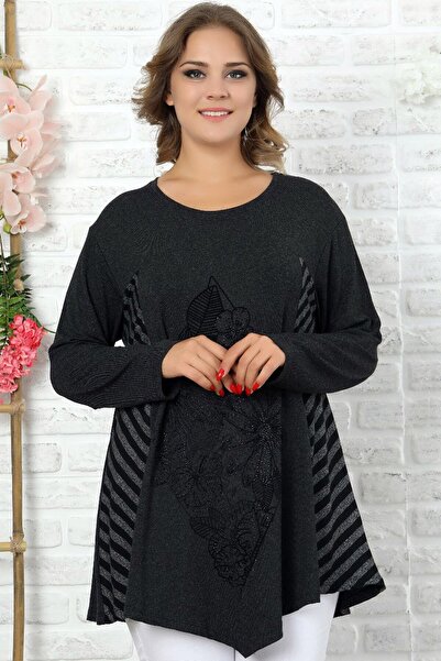 Kheos Μακρυμάνικο ντραπέ ασύμμετρο τουνίκ με λουλουδάτο πέτρινο εμπριμέ μπλοκ