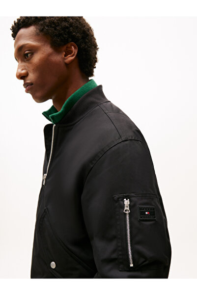 Tommy Hilfiger Erkek Marka Logolu Full Fermuarlı Yuvarlak Yakalı Çift Cepli Şık Görünümlü Siyah Mont