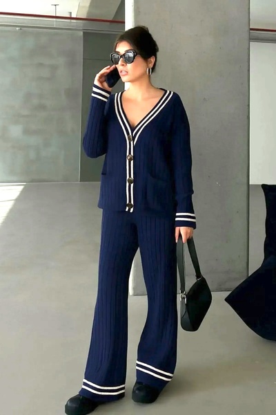 Lusin Women's Navy Blue Gold Button Detailed Striped Pocketed Cardigan Trouser Bottom Top Double Knitwear Set