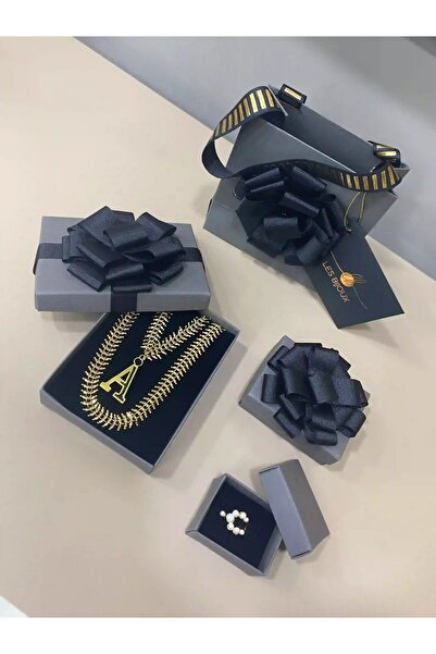 SUP OTHERS ALTIN KAPLAMA A HARF SİYAH MİNELİ GERDANLIK