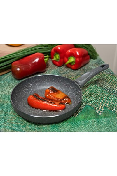 Doğuş Mutfak مقلاة مطلية بالجرانيت بمقبض واحد مقاس 26 سم