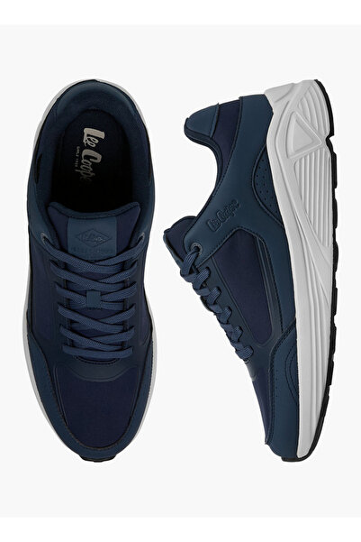 Lee Cooper أحذية رياضية برباط للرجال