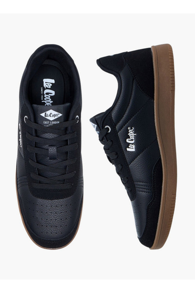 Lee Cooper أحذية رياضية برباط للرجال