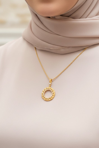 TwinsCollection Çeyrekli Altın Uyumlu Çelik Kolye - Kararma Yapmaz - Altın Takılabilen Burgu Zincir Kolye