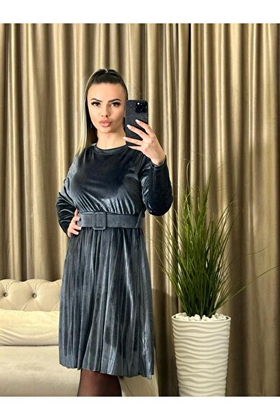 Intisimo Rochie de catifea, midi, plisată, curea în talie, gri