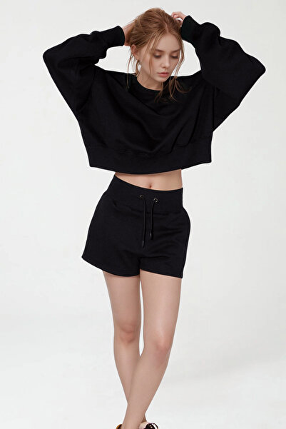 Klotho MAIA طقم شورت سويت شيرت نسائي