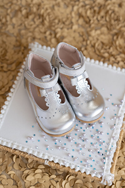 Bebbini Heidi-Orthopedic Silver Color First Step Girls' Shoes