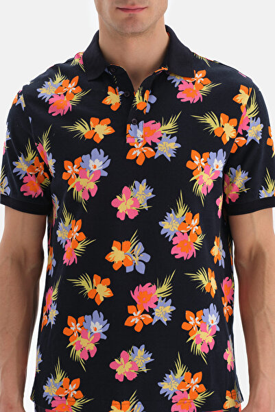 Dagi Μπλουζάκι με γιακά πόλο σε μπλε ναυτικό - ροζ λουλουδάτο σχέδιο