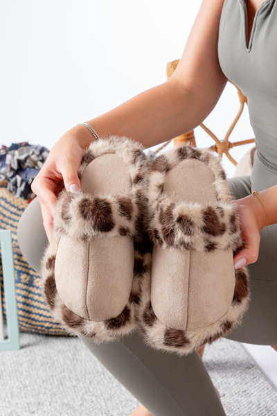 Slipcat Leopard Patterned Women's Slippers |   Lightweight and Stylish Daily Use