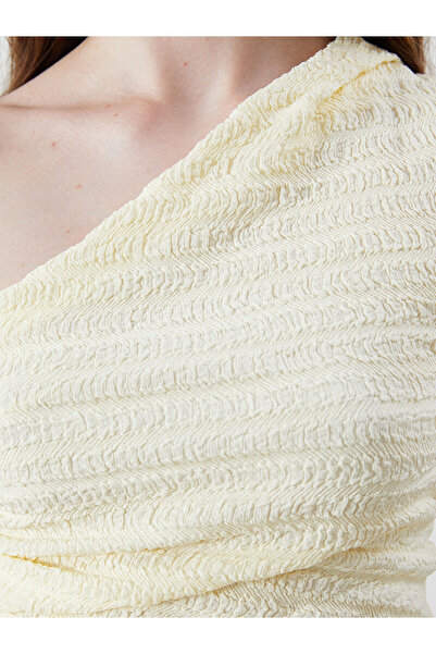 LC Waikiki Tek Omuz Dokulu Büzgülü Bluz