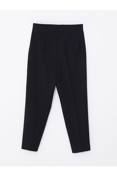 LC Waikiki Siyah Kadın Havuç Kesim Düz Pantolon