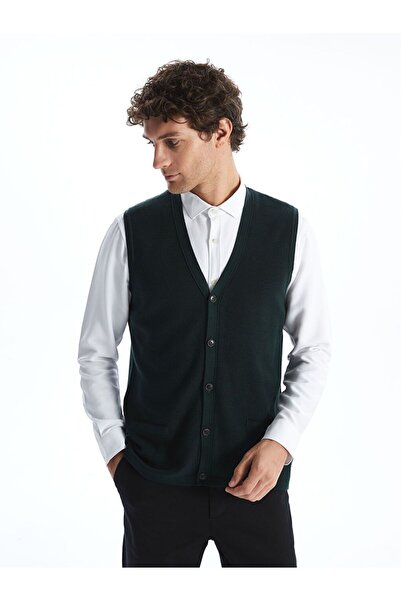 LC Waikiki Yeşil Standart Kalıp V Yaka Erkek Triko Yelek