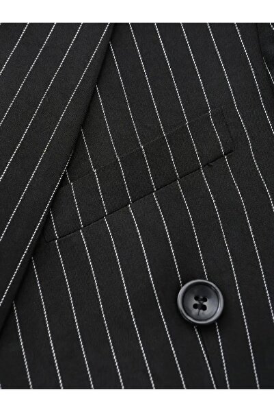Suitmen Men's Double Breasted Silim Fitt Striped Suit Bgl-St04764