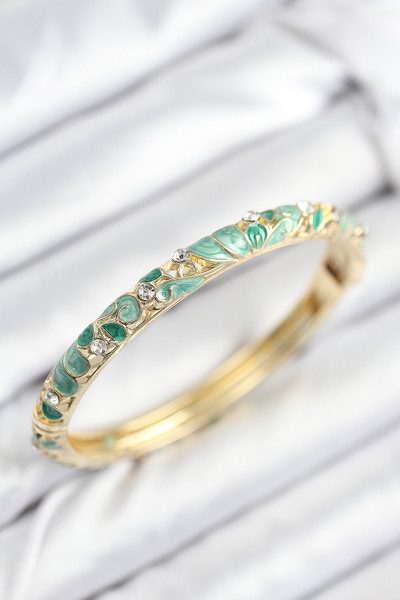 Clariss Mineli Brass Zircon Stone Emerald Green Flower Motif Gold Women's Handcuffs