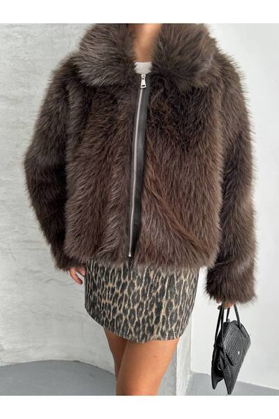 D'RECCY Women's Fur Coat with Zipper Closure and Inner Lined