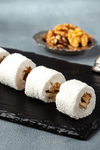 Hüsrevzade حلوى السلطان بالجوز 900 جرام