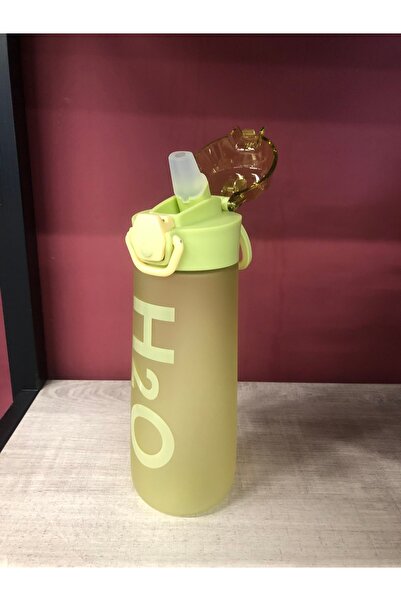 Romans H2O Polycarbonate Water Bottle with Straw 750 ml