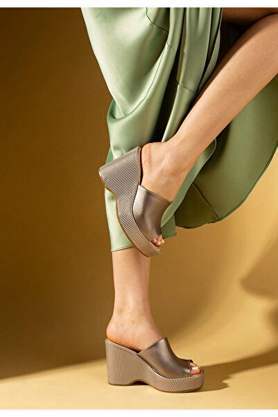 Selma Butik Tlay Platinum Skin Wedge Heel Slippers