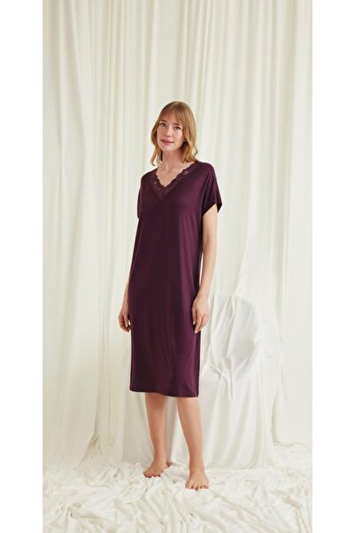 NightLove فستان نوم بأكمام قصيرة من الدانتيل من موناميسي 18584