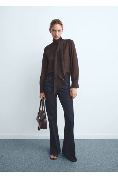 MANGO Woman Violeta yüksek bel flare jean pantolon
