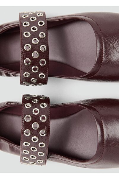 MANGO Woman Deri delikli babet ayakkabı