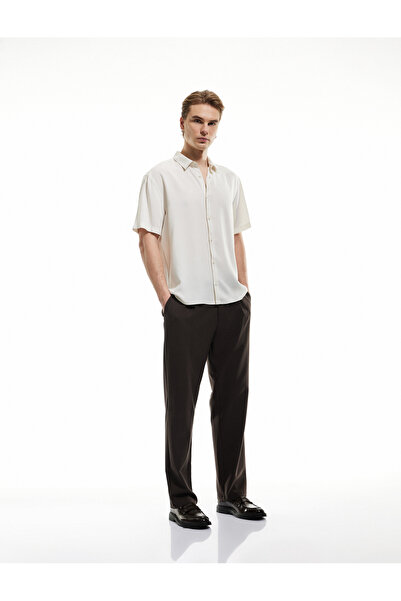 Koton Buttoned Viscose Regular Fit Classic Short Sleeve Shirt