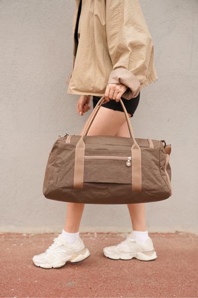 Solo Bag Crinkle Fabric Sports and Travel Bag with Shoe Compartment and Front Pocket with Waterproof Shoulder Strap