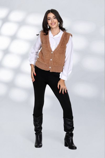 NEWCO Modern Style Soft Texture Knitwear Vest Suitable for Daily and Office Use