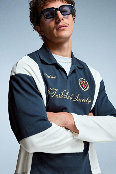 Bershka Baskılı boxy fit kısa kollu polo