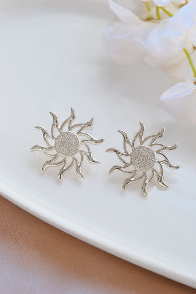 AURRARİ Silver Döngü Güneş Küpe