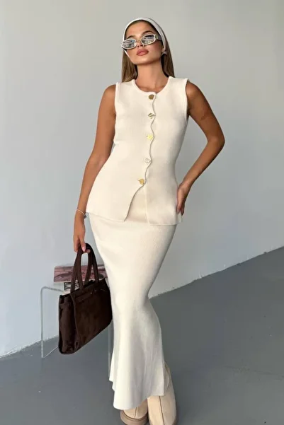 Ded COLLECTION Women's Gold Shaped Button Detailed Knitwear Vest Skirt Stylish Set