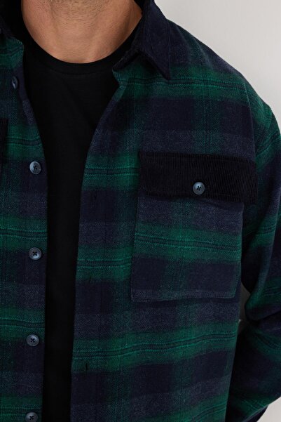 Tudors Erkek Relax Fit Rahat Kesim Spor Yaka Kareli Çift Cep Kapaklı Kışlık Gömlek