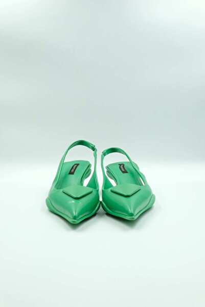 MEDUSA SHOES Yeşil Kısa Topuklu Üçgen Detaylı Ayakkabı