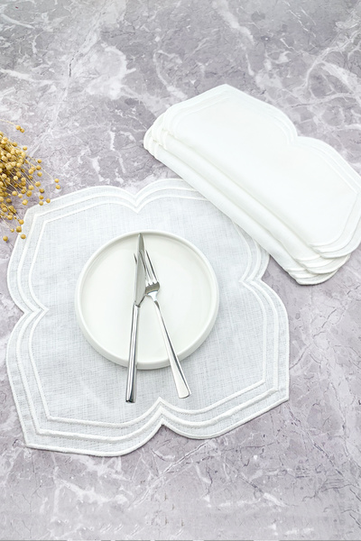 WEARE2 White Colored Moonrise Embroidered 4 Pieces American Service