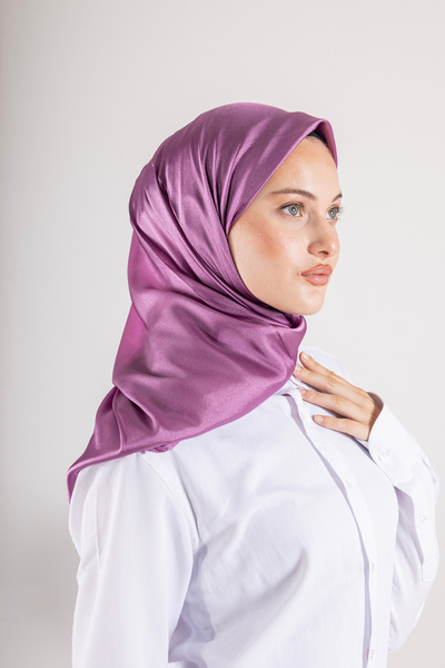 Akel Plain Crystal Fabric Scarf - Non-Slip, Stylish, Tok Standing |   Daily & Evening Dress Compatible