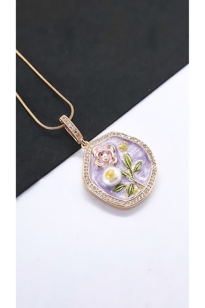 Serenity Gül Figürlü Yeşil Yapraklı Mor Sanat Çelik Kolye