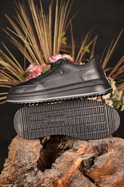 Pierre Cardin Erkek Kışlık %100 Hakiki Deri Günlük Ayakkabı Yenilikçi Tarzıyla Şıklığı Ve Konforu Bir Arada Sunar