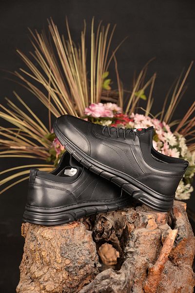 Pierre Cardin Men's Winter 100% Genuine Leather Casual Shoes Bring Elegance and Comfort Together with Innovative Style