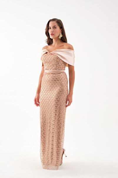 Lafaba Γυναικείο μακρύ βραδινό φόρεμα με χρυσό γιακά με λεπτομέρεια από οργάντζα και παγιέτες