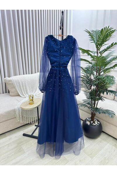 Generic Navy Evening Dress Made of Tulle Decorated with Glittering Rhinestones