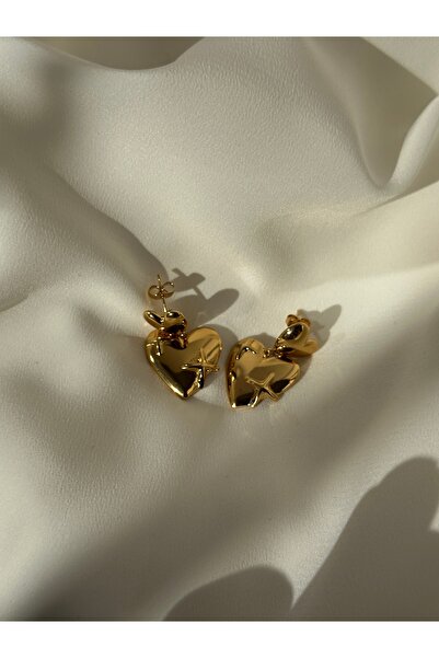 Home Yıldız Desenli Sallantılı Altın Kalp Küpe