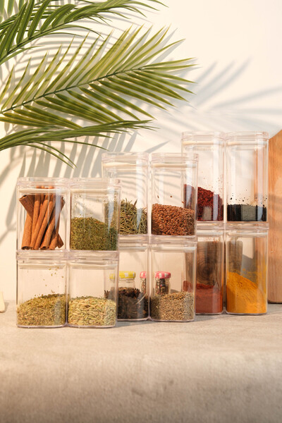 AYEM HOME Set of 12 Vacuum Covered Spice Jars - 4*200ml, 4*250ml, 4*200ml - Storage Container with Label Gift