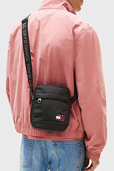 Tommy Jeans Logolu Ayarlanabilir Çapraz Askılı Çanta Erkek ÇANTA AM0AM13389 BDS